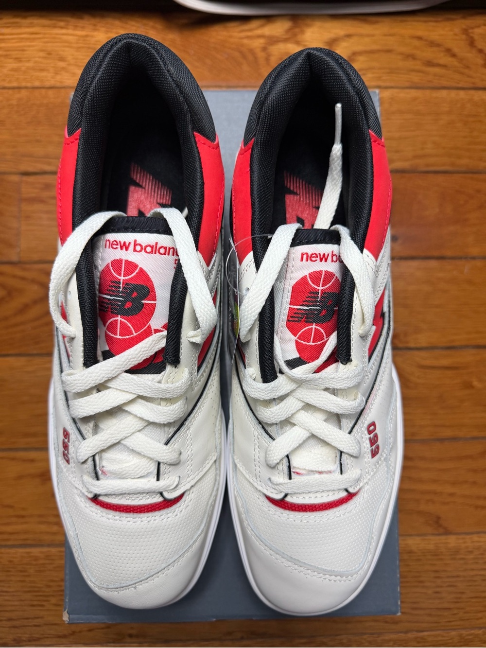 NWB New Balance 550 True Red Sneakers - Mens 9